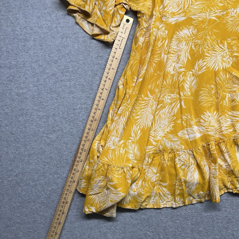 Label Of Love Babydoll Dress Yellow Floral‎ Hi Low Flutter Sleeve Size Med Flowy - Picture 12 of 14